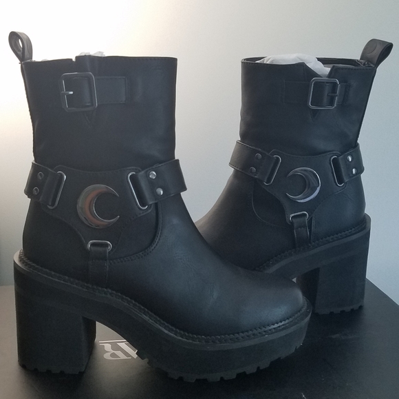 killstar starlight biker boots